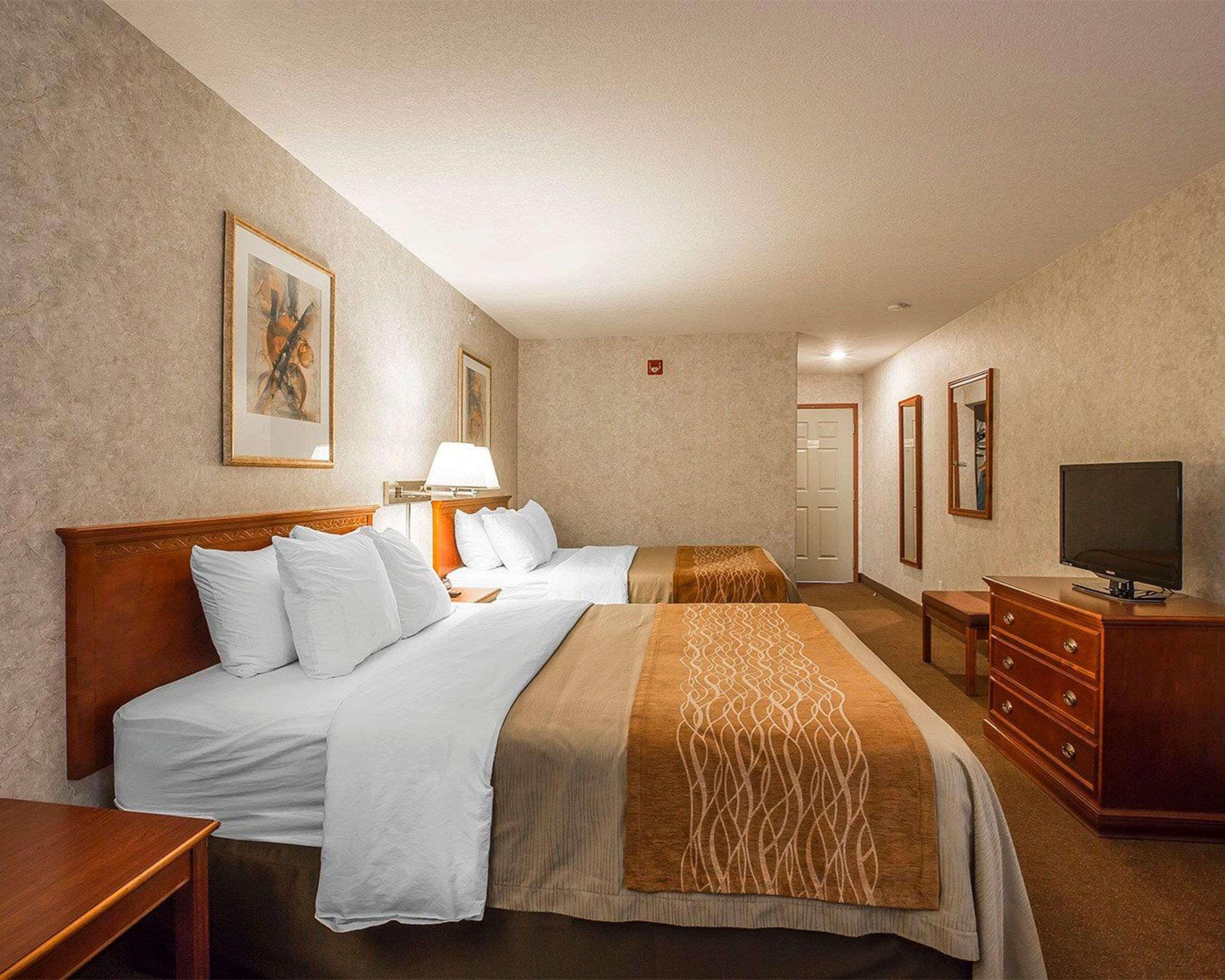 Comfort Inn Lethbridge Exteriör bild