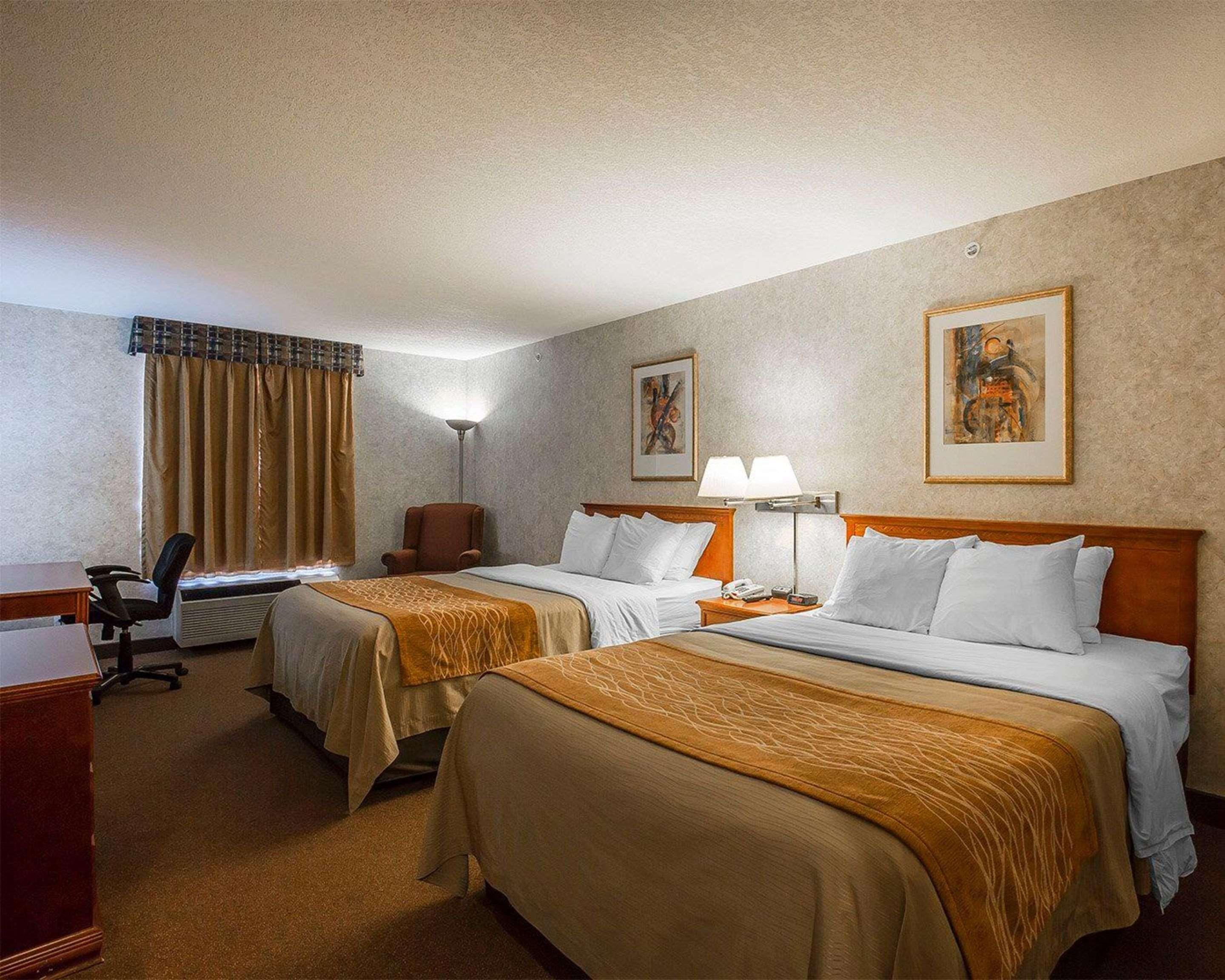 Comfort Inn Lethbridge Exteriör bild