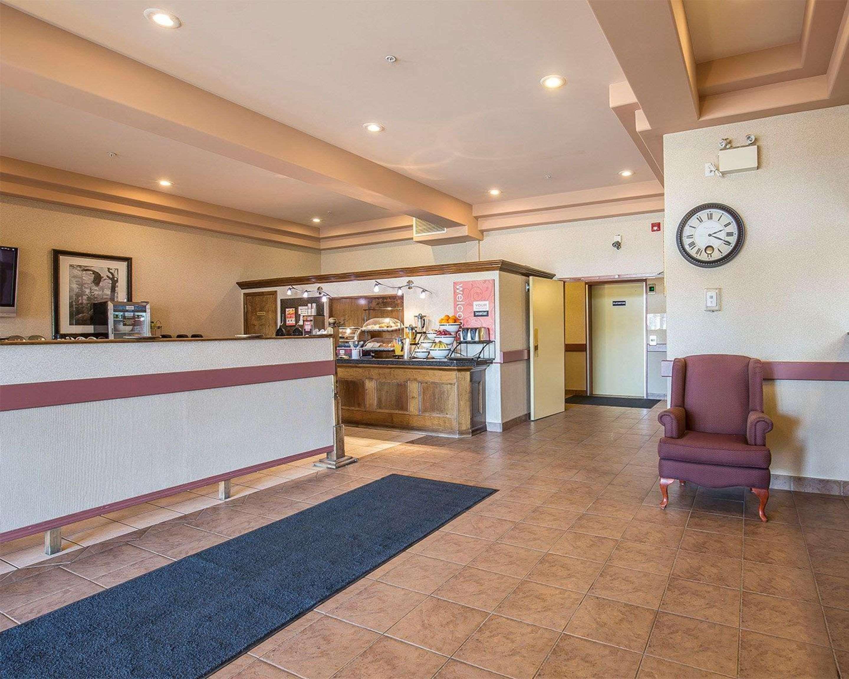 Comfort Inn Lethbridge Exteriör bild