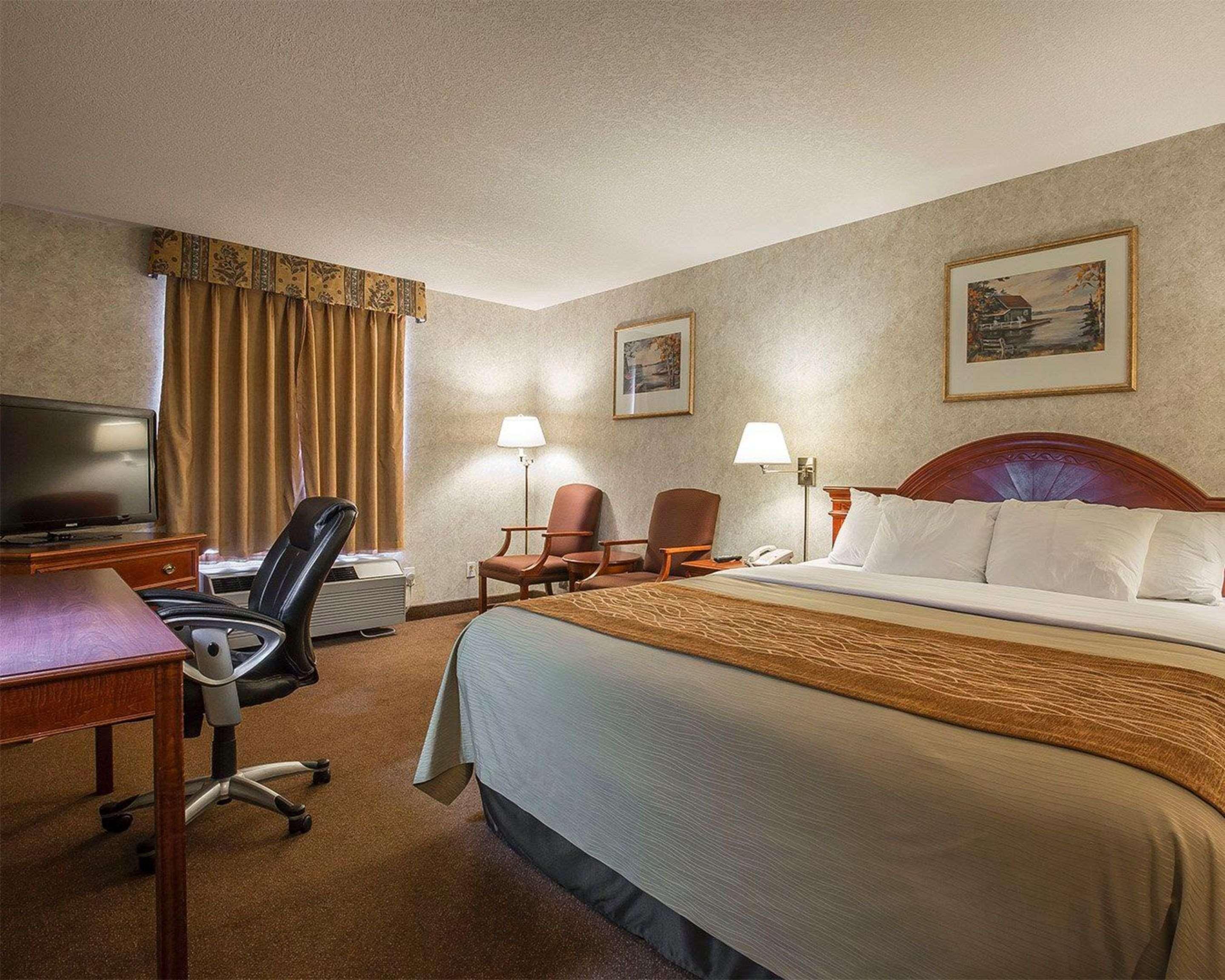 Comfort Inn Lethbridge Exteriör bild